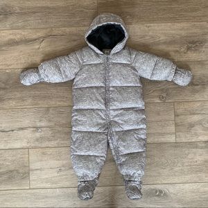 Gap Baby ColdControl Max Puffer Snowsuit - size 12-18 months